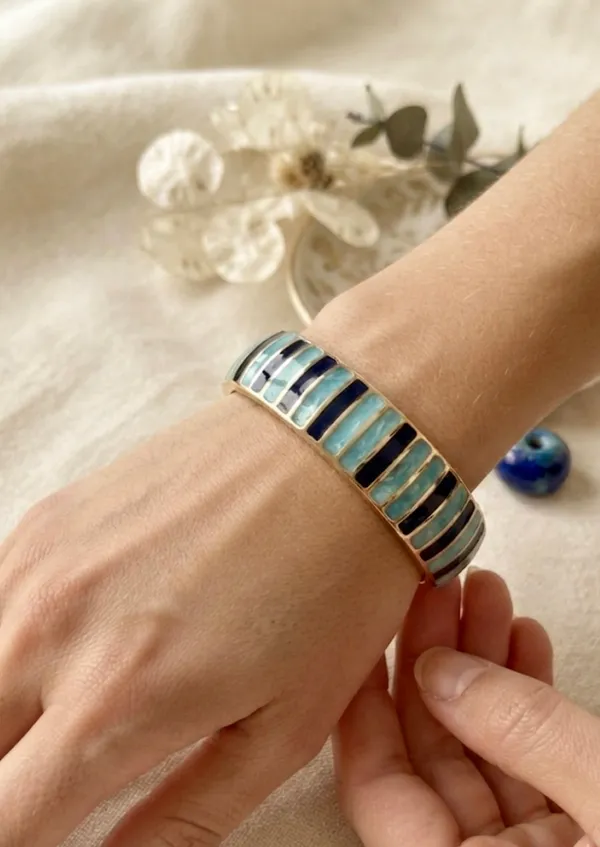 Blue_Alloy_Enamel_Openable_Bangle_For_Women