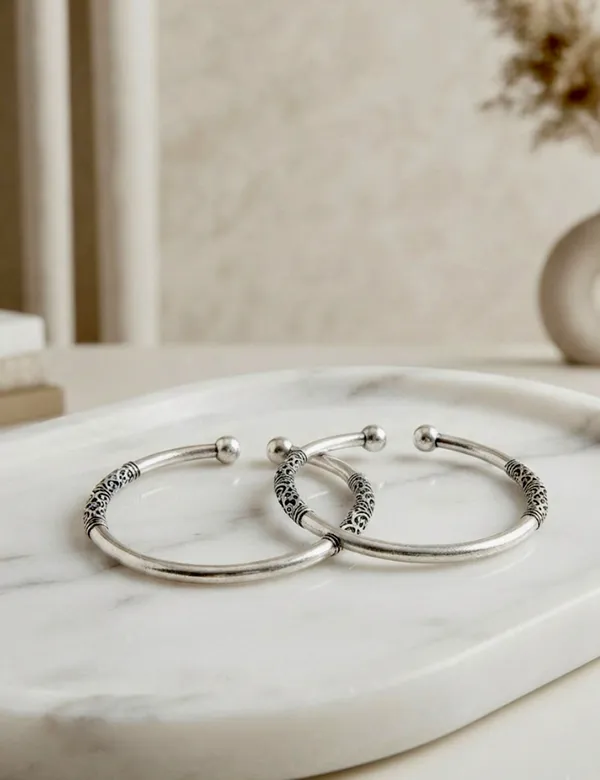 Oxidized_Silver__Set_Of_2_Kada