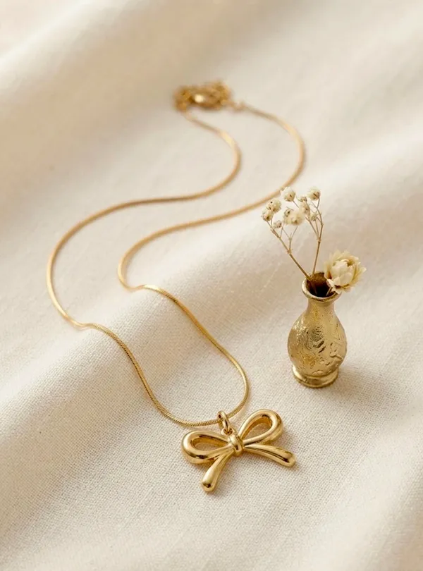Bow_Pendant_Chain