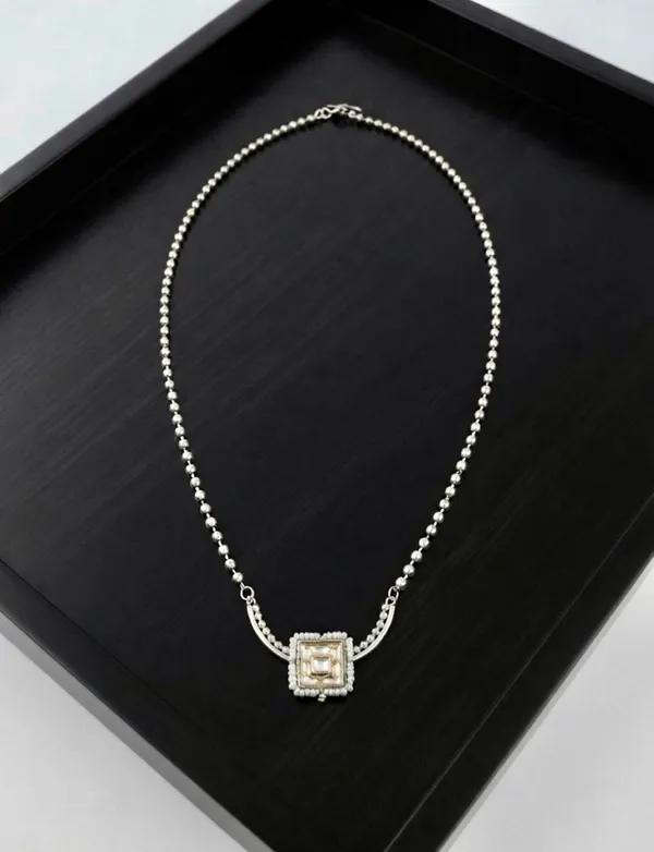 "Charvi_"_Oxidized_Silver_Square_Kundan_Pendant_Necklace