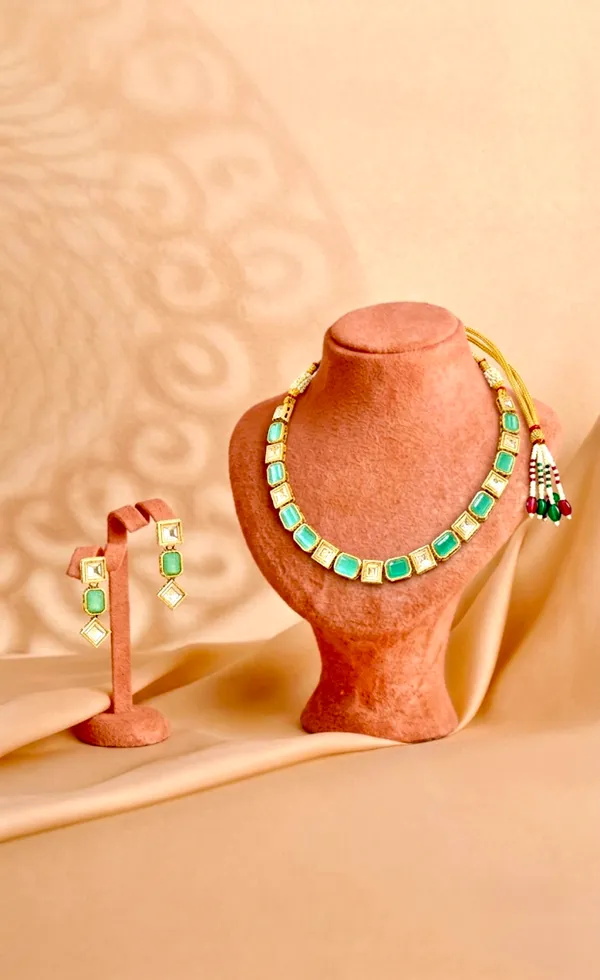 The_Tori_Mint_Green_Polki_Hasli_Necklace_Set