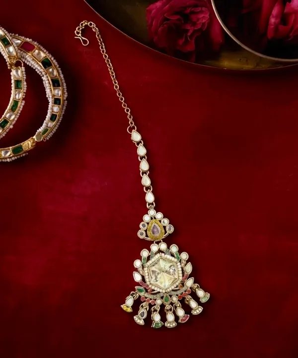 White_Pearl_Multi_Strand_Kundan_Choker_Necklace_For_Women