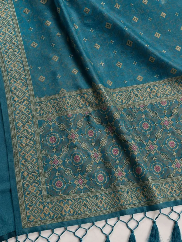 KHODAL_TRENDZ_Woven,_Self_Design_Daily_Wear_Pure_Cotton_Saree_(Blue)