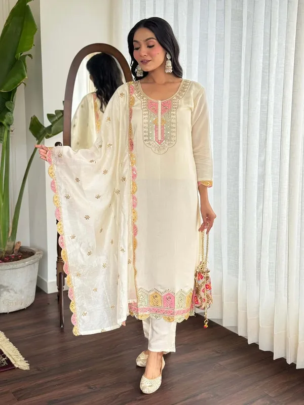 khodal_Embroidered_Kurta,_Trouser/Pant_&_Dupatta_Set_()