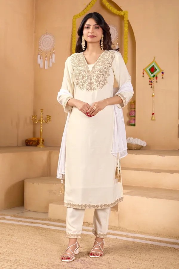 khodal_Solid_Kurta,_Trouser/Pant_&_Dupatta_Set_()
