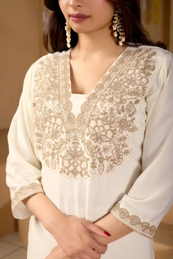 khodal_Embroidered_Kurta,_Trouser/Pant_&_Dupatta_Set_()