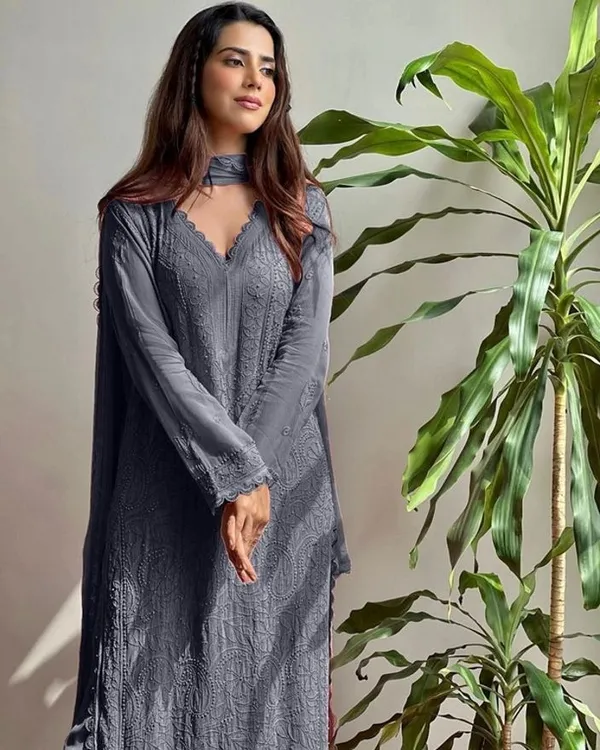 khodal_Embroidered_Kurta,_Palazzo_&_Dupatta_Set_()