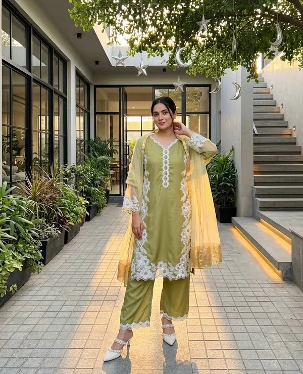 khodal_Embroidered_Kurta,_Palazzo_&_Dupatta_Set_()