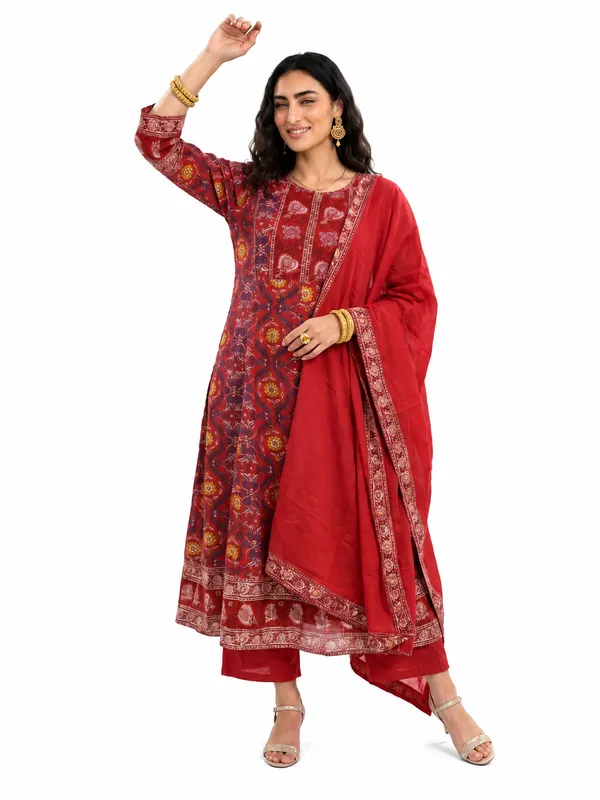 Red_Cotton_Printed_Straight_Kurta_Pant_Dupatta_Set_For_Women