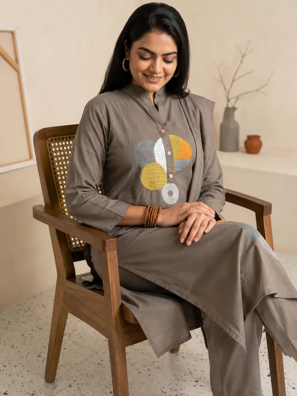 Grey_Cotton_Printed_Straight_Kurta_Pant_Dupatta_Set_For_Women