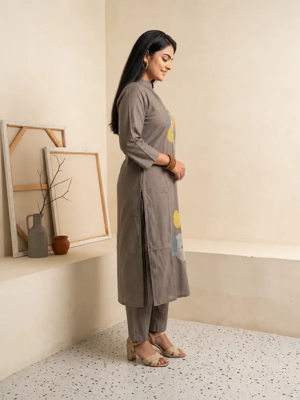 Grey_Cotton_Printed_Straight_Kurta_Pant_Dupatta_Set_For_Women