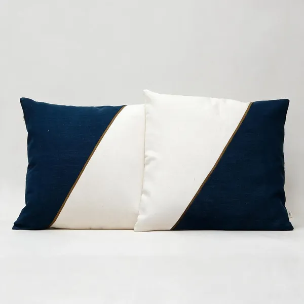 Indigo_&_Cream_Malkha_Cushion_Covers(Set_Of_2)|16"X16"