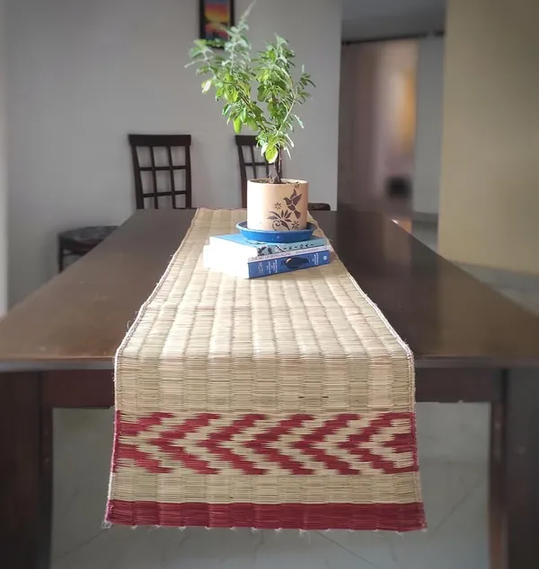 Madurkathi_Table_Runner_For_Dining_Table|Heat_Resistant_Long_Mat_Made_With_Handwoven_Natural_Fiber|_Maroon_Leaf_Border_Design|_Rustic_Decor_For_4-6_Seater_Dining_Tables,_Pack_Of_1,_‎13"/54"