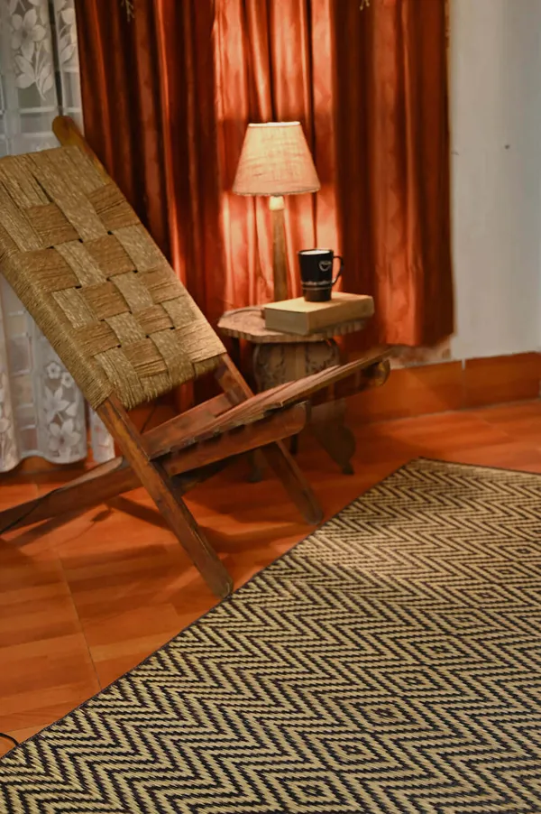 Handcrafted_7_Count_Red-Natural_Stripesblack-Natural_Stripes_Madurkathi_Floor_Mat|_6Ftx3Ft_Mat
