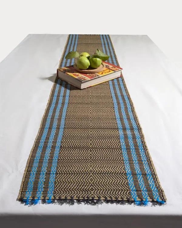 Madurkathi_Table_Runner_12"×60"_–_Handwoven_Natural_River_Grass_(Twig_&_Thread_Weave),_Heat-Resistant_&_Eco-Friendly,_Rustic_Bengal_Artisan_Décor(Blue-Black)
