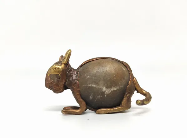 Bronze_&_River_Pebblecatty_Cat