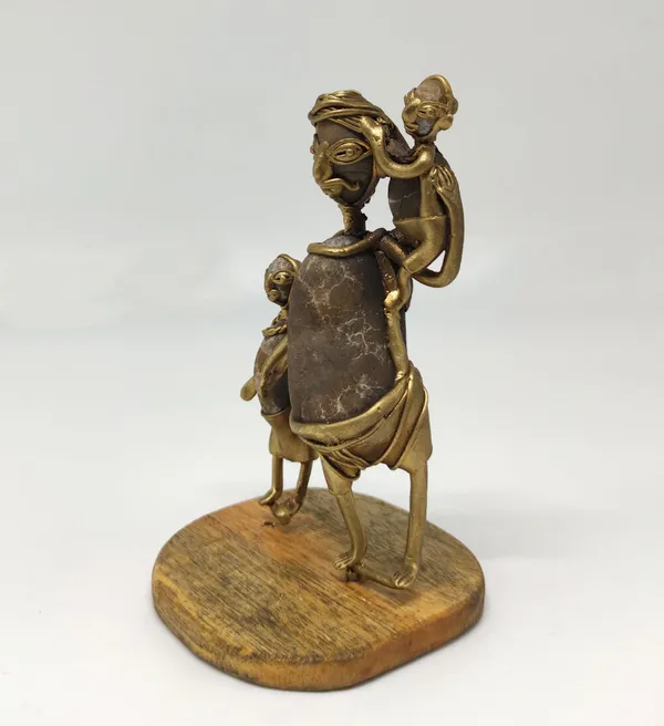 Bronze_&_River_Pebblefather_&_Son