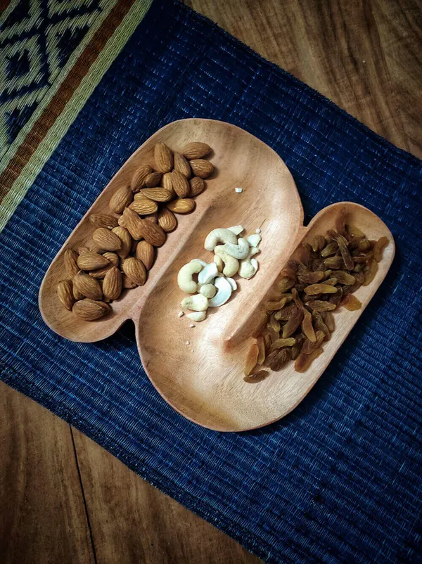 Divided_S_Platter|_Handmade_Serving_Tray
