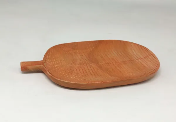 Leaf_Platter|_Handmade_Serving_Tray