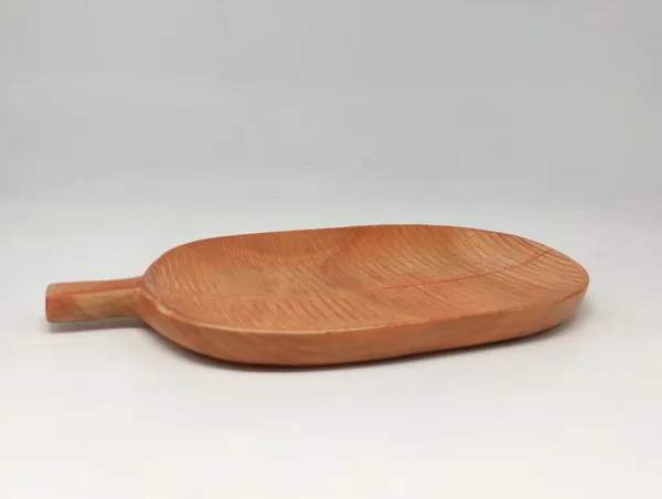 Leaf_Platter|_Handmade_Serving_Tray