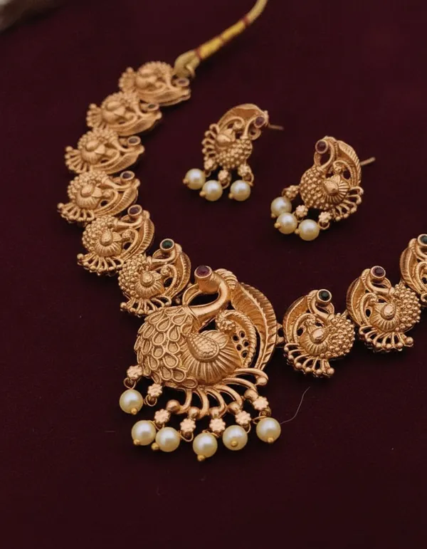 Gold_Brass_Peacock_Necklace_Set_For_Women