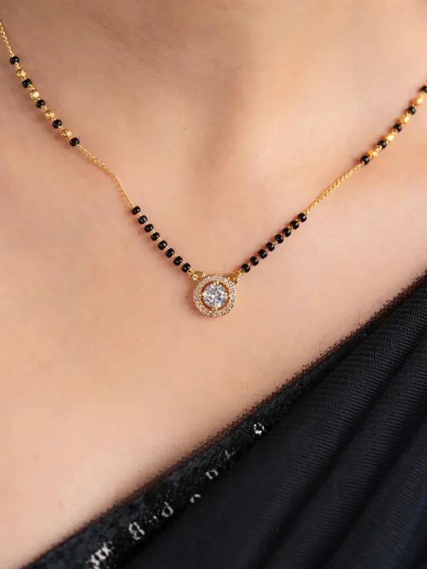 Gold_And_Black_Brass_Beaded_Pendant_Mangalsutra_For_Women