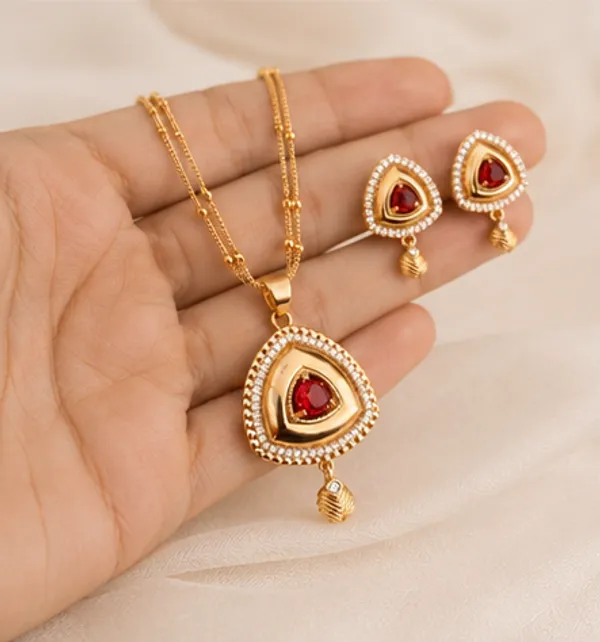 Gold_And_Red_Brass_Alloy_Stone_Necklace_And_Earrings_Set_For_Women