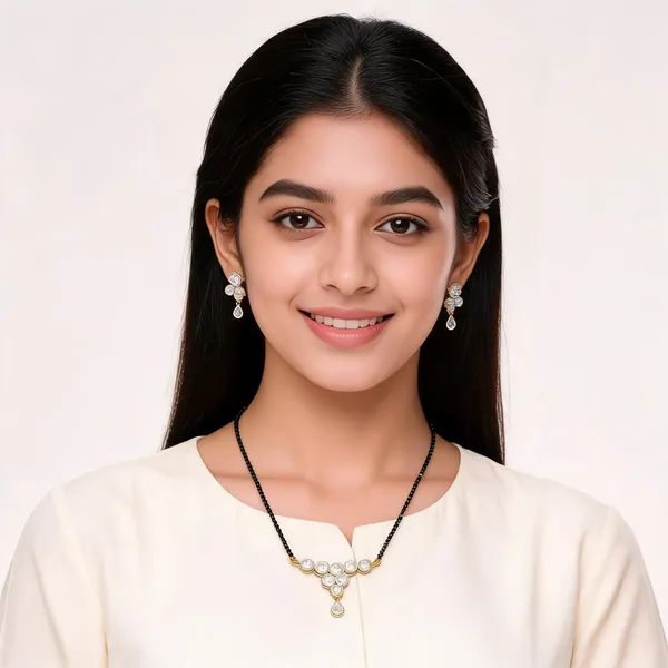 Black_And_Gold_Brass_Stone_Mangalsutra_Set_For_Women