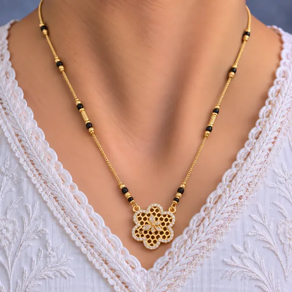 Gold_And_Black_Brass_Honeycomb_Flower_Mangalsutra_Necklace_For_Women