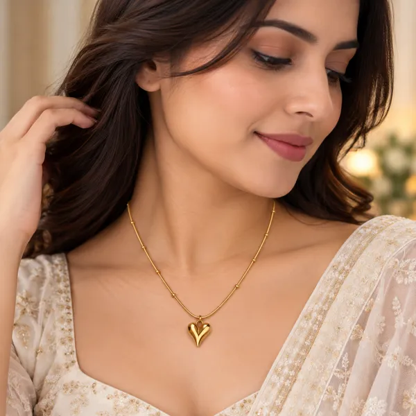 Gold_Brass_Puffy_Heart_Pendant_Necklace_For_Women