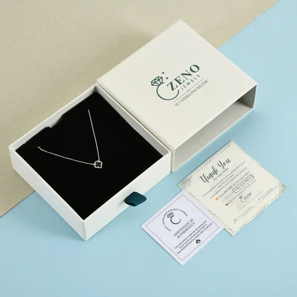 Black_Clover_925_Silver_Pendant