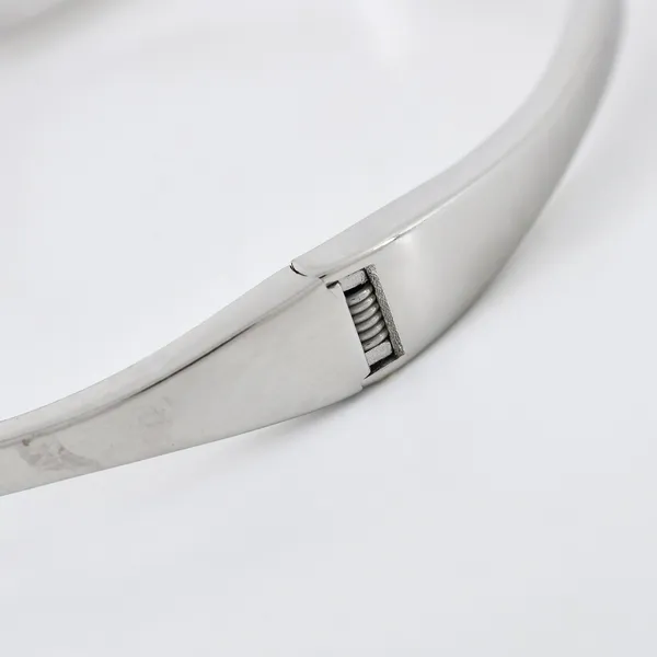 Amity_Cuff_Bangle_In_925_Sterling_Silver_11_Gm