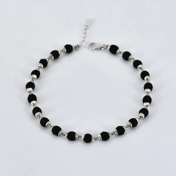 Astra_Karungali_Bracelet_In_925_Sterling_Silver_5_Gm