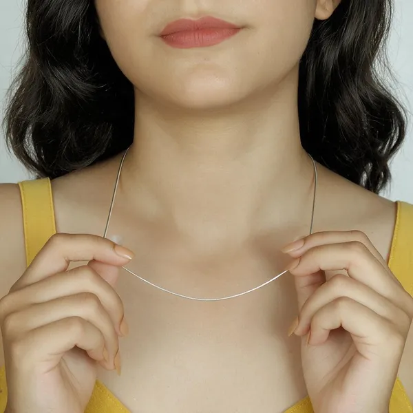 925_Silver_Flat_Snake_Chain_Necklace_Sleek_Minimal
