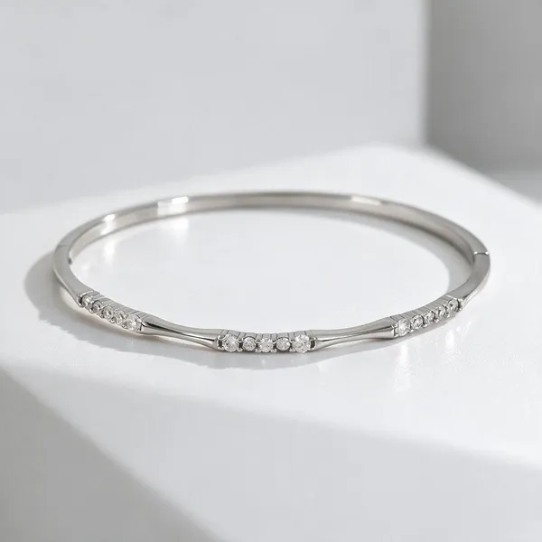Linear_Stone_Bangle_In_925_Sterling_Silver_8_Gm