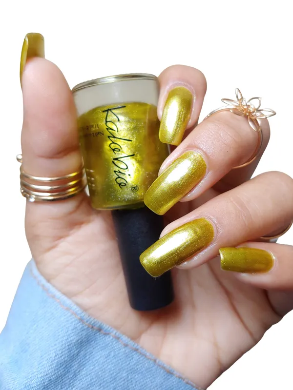 ColorHalo_Metallic_Nail_Lacquer_|_Long-Lasting,_High_Shine,_Chip-Resistant_&_Quick_Dry_Finish_|_Olivine_KM31_|_11ml_-_Pack_of_2