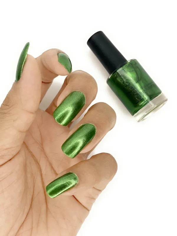 ColorHalo_Metallic_Nail_Lacquer_|_Long-Lasting,_High_Shine,_Chip-Resistant_&_Quick_Dry_Finish_|_Rallye_KM1_|_11ml_-_Pack_of_2