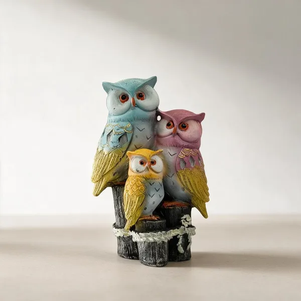 Multicolor_Resin_Three_Owls_On_Stump_Figurine