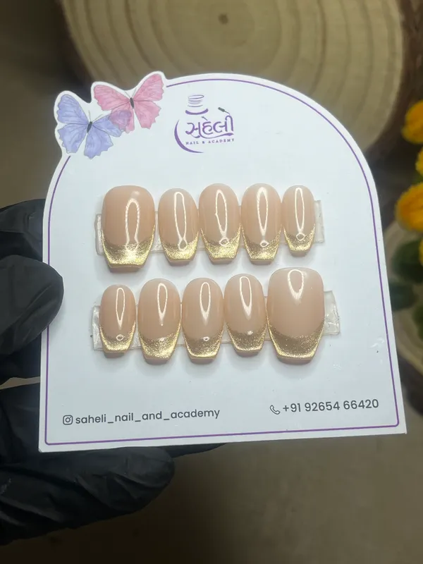 Saheli_Nude_Gold_French_Tip_Press-On_Nails
