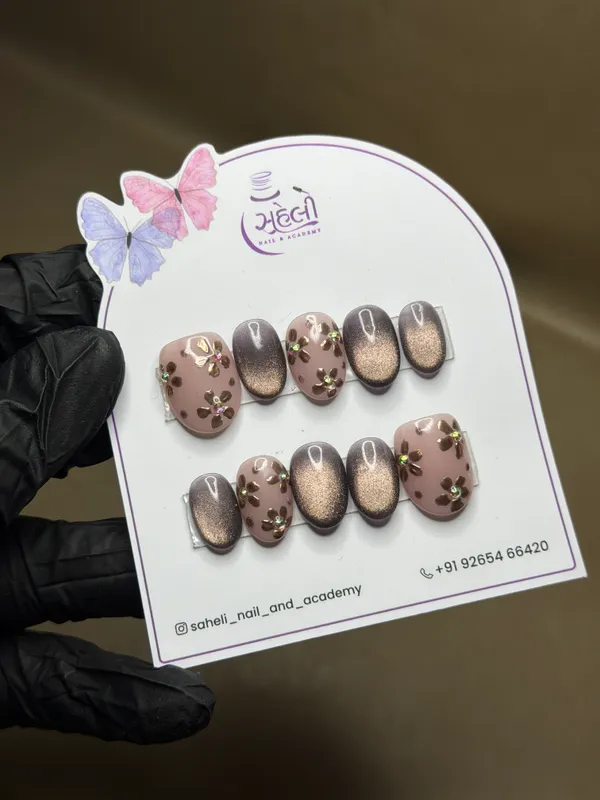 Saheli_Nail_Academy_Brown_Black_Glitter_Floral_Press-On_Nails