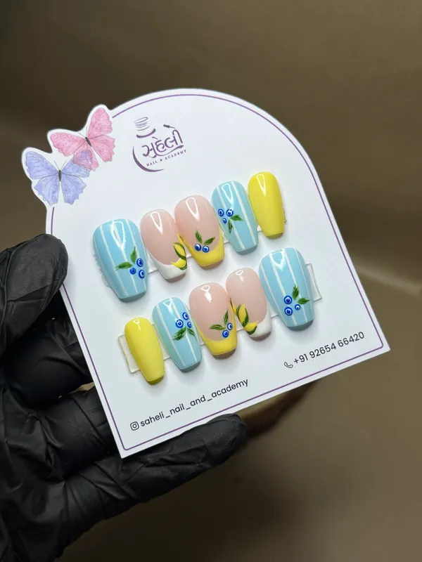 Pastel_Lemon_Floral_Blue_Nude_Press-On_Nail_Set