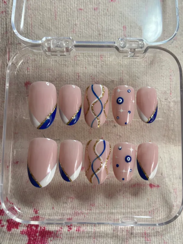 Pink_Blue_Gold_French_Tip_Star_Motif_Press-On_Nail_Set