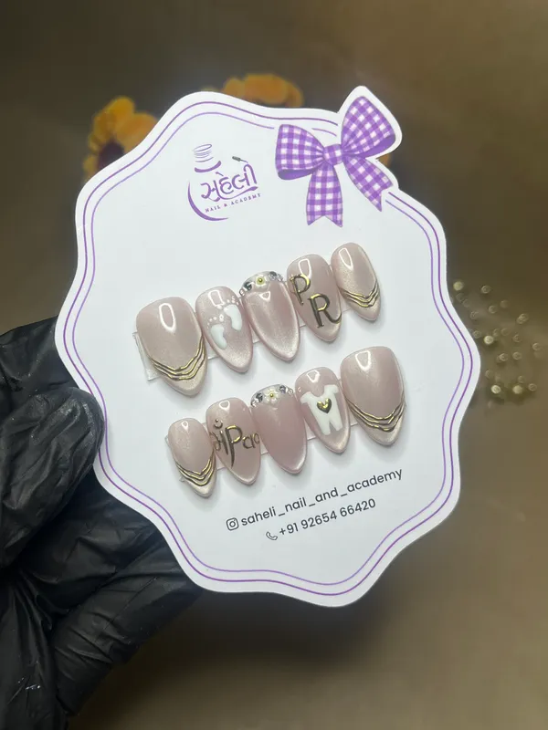 Saheli_Nude_Gold_Rhinestone_Embellished_Press-On_Nails