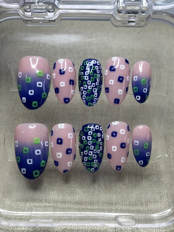 Pink_Blue_Geometric_Square_Pattern_Press-On_Nails
