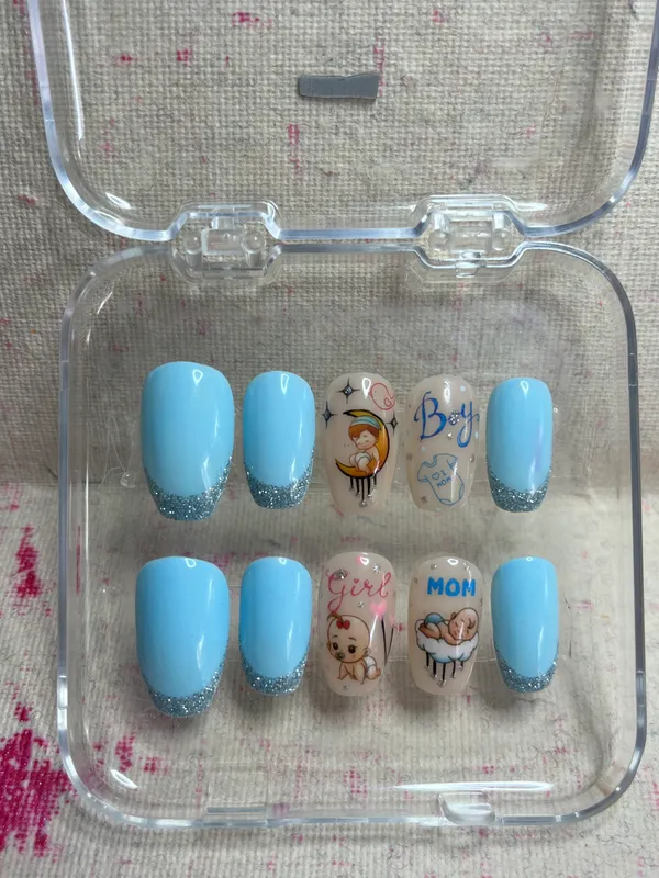 Saheli_Blue_Glitter_Baby_Theme_Printed_Press-On_Nails