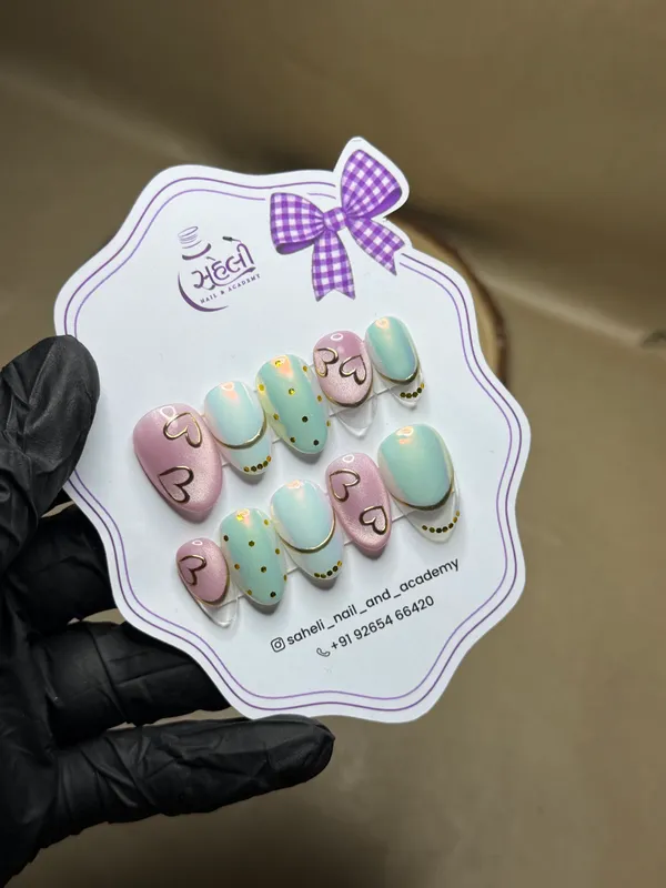 Pastel_Pink_Mint_Bow_Pearl_Heart_Press-On_Nail_Set