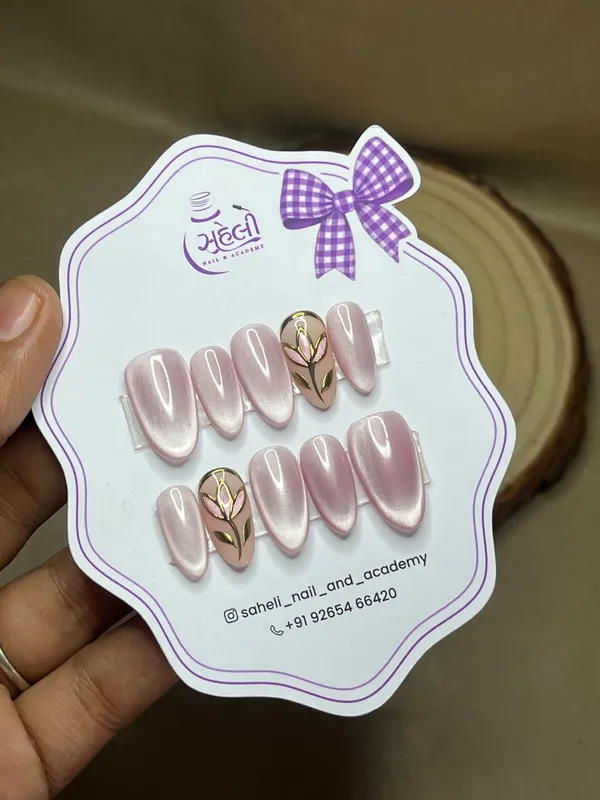 Saheli_Pink_Pearl_Gold_Floral_Almond_Press-On_Nails