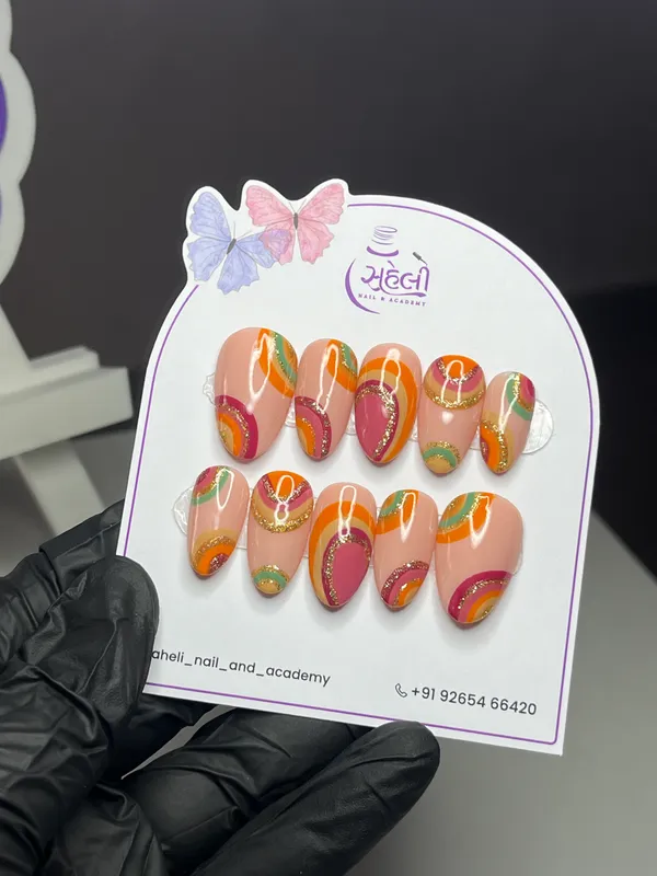 Saheli_Multicolour_Abstract_Glitter_Press-On_Artificial_Nails