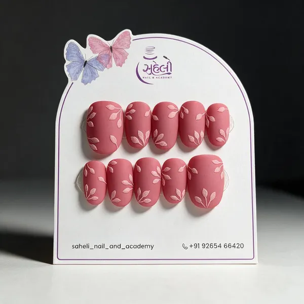 Saheli_Pink_White_Floral_Leaf_Press-On_Nail_Set