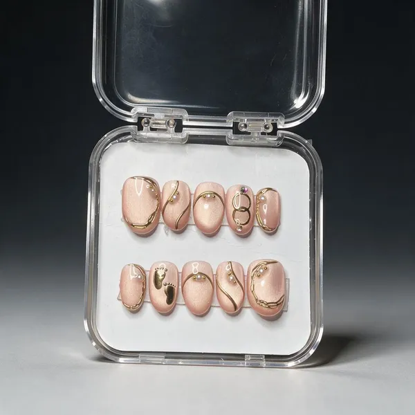 Nude_Pink_Glossy_Gold_Accent_Artificial_Press-On_Nail_Set